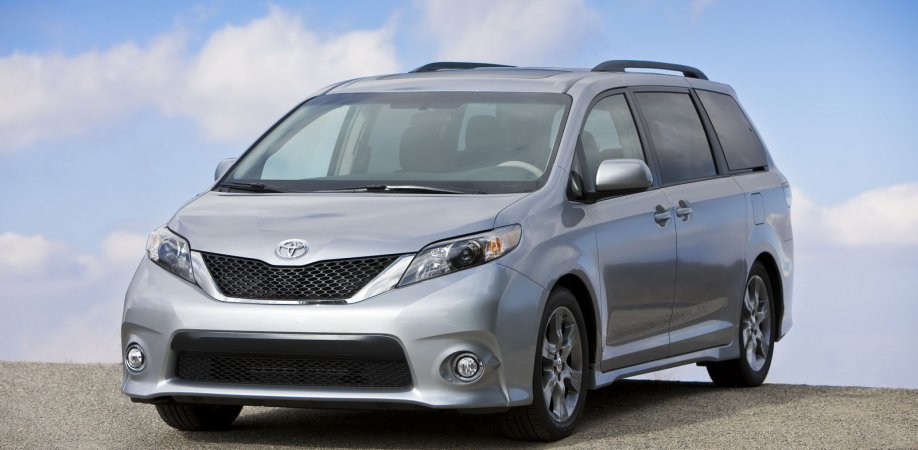 Cabaja Rent-A-Car: 7 Passenger Minivans